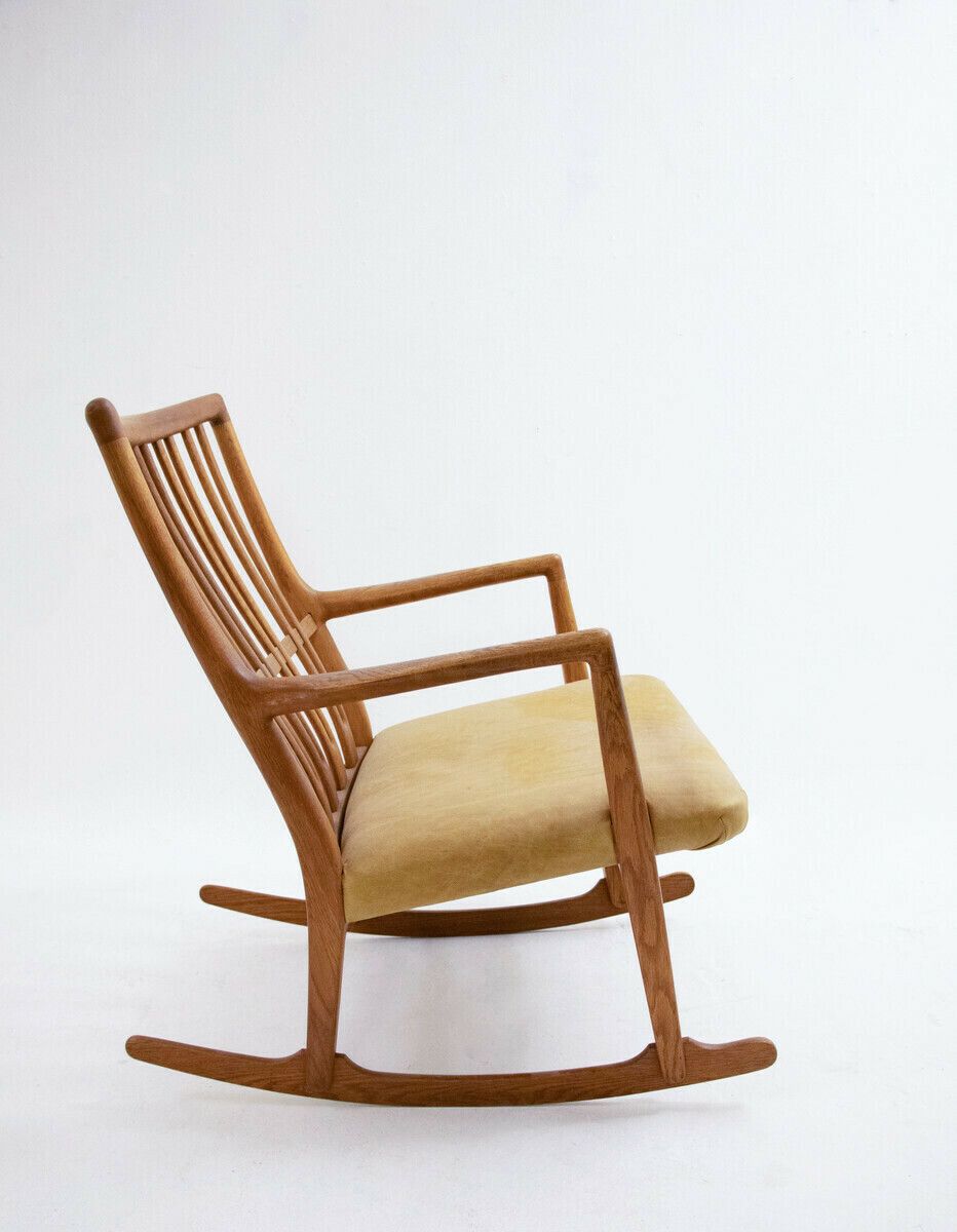 "Ml  33" Rocking Chair By Hans J. Wegner For A/S Mikael Laursen photo for sale