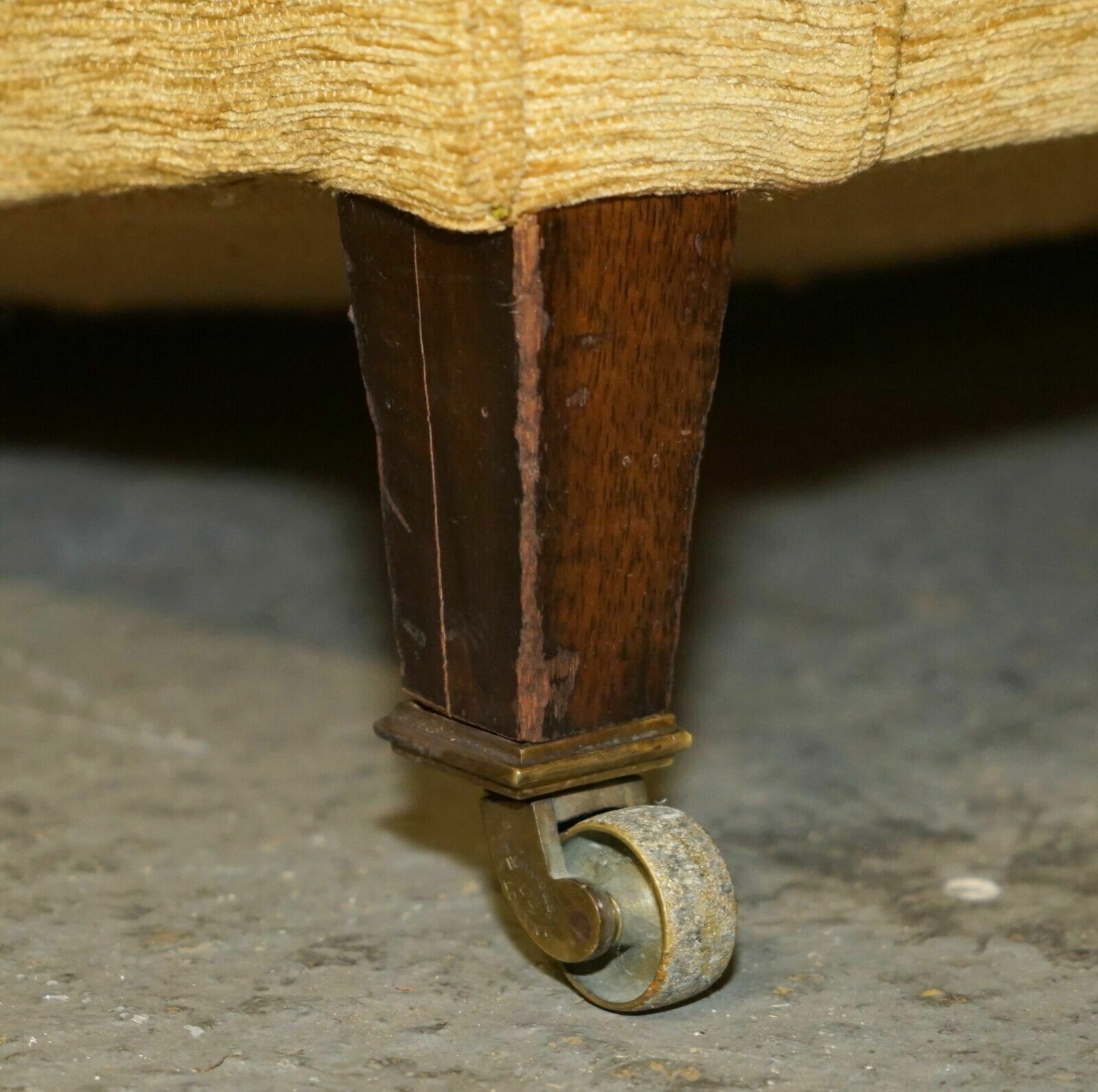 photo for sale Comfortable Howard & Son's Victorian 2 3 Seat Sofa For Reupholstery Restoration