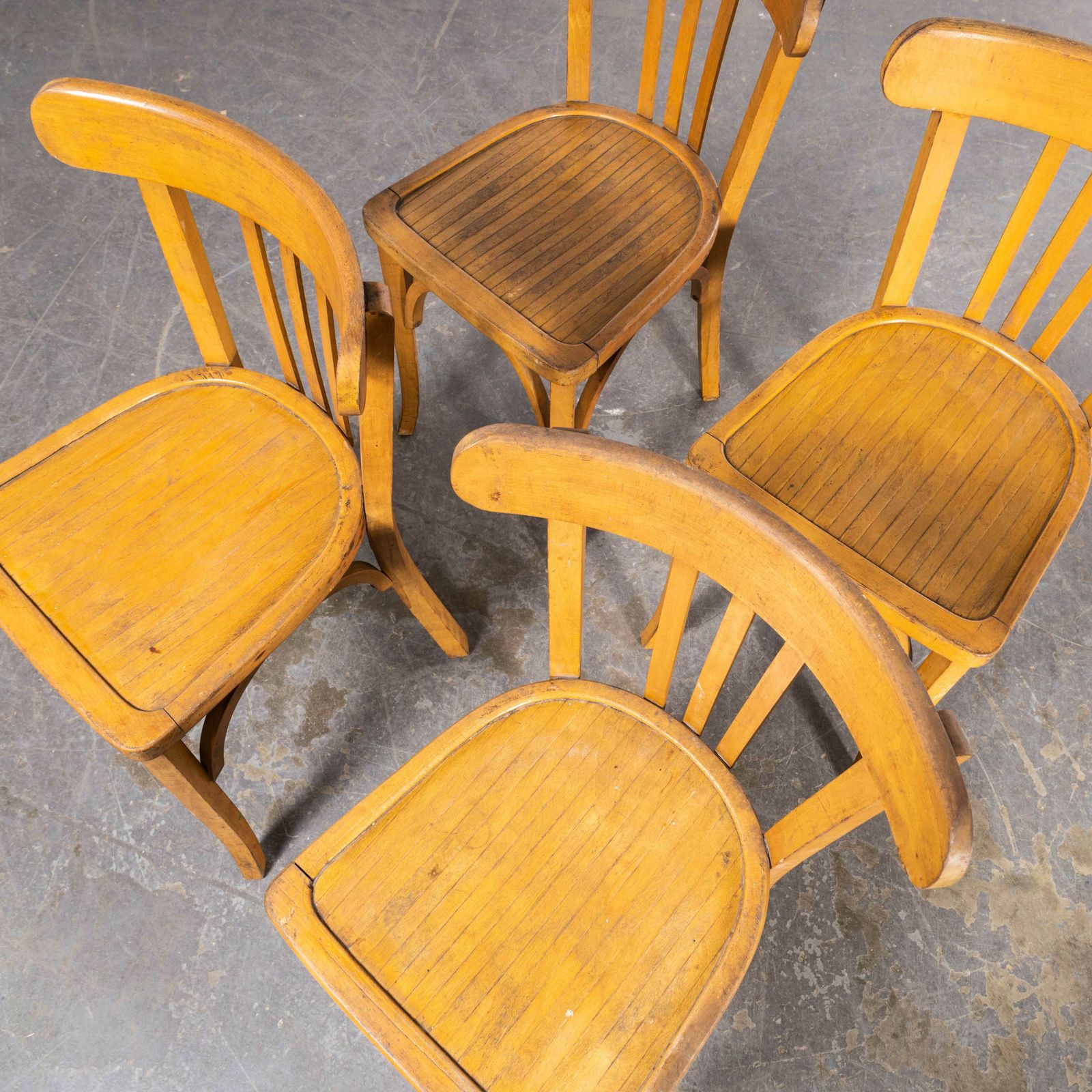 1950’s Baumann Bentwood Tri Back Dining Chair – Honey – Set Of Four photo for sale