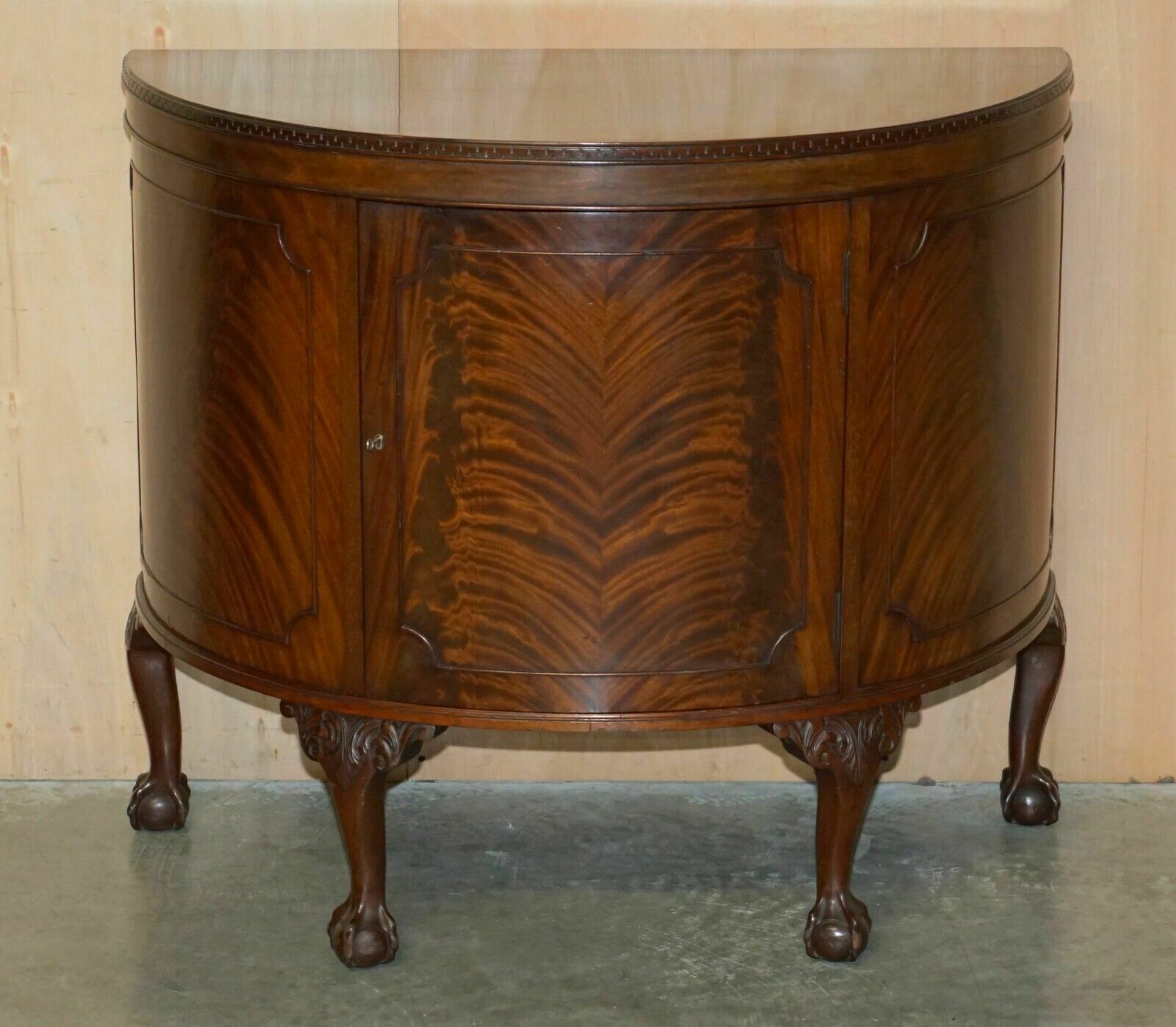 Fully Restored Antique Flamed Mahogany Claw & Ball Foot Demi Lune Sideboard photo for sale