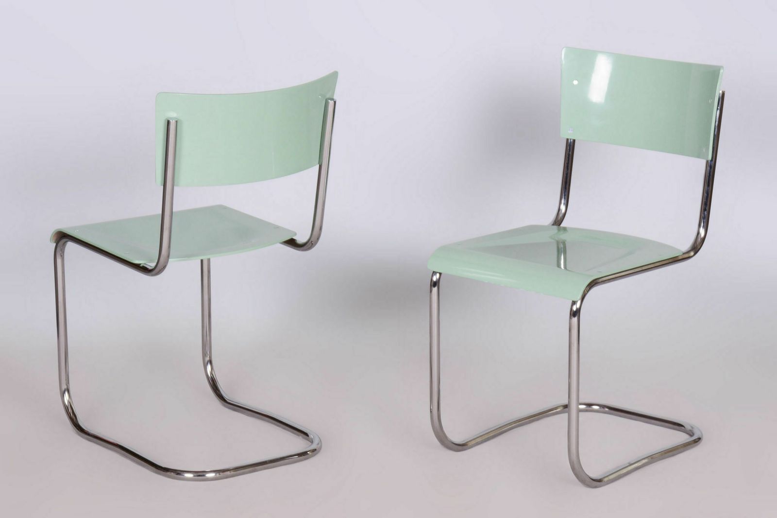 Restored Bauhaus Pair Of Chairs, Mart Stam, Robert Slezak, Chrome Plated Steel, Czechia, 1930s photo Furniture