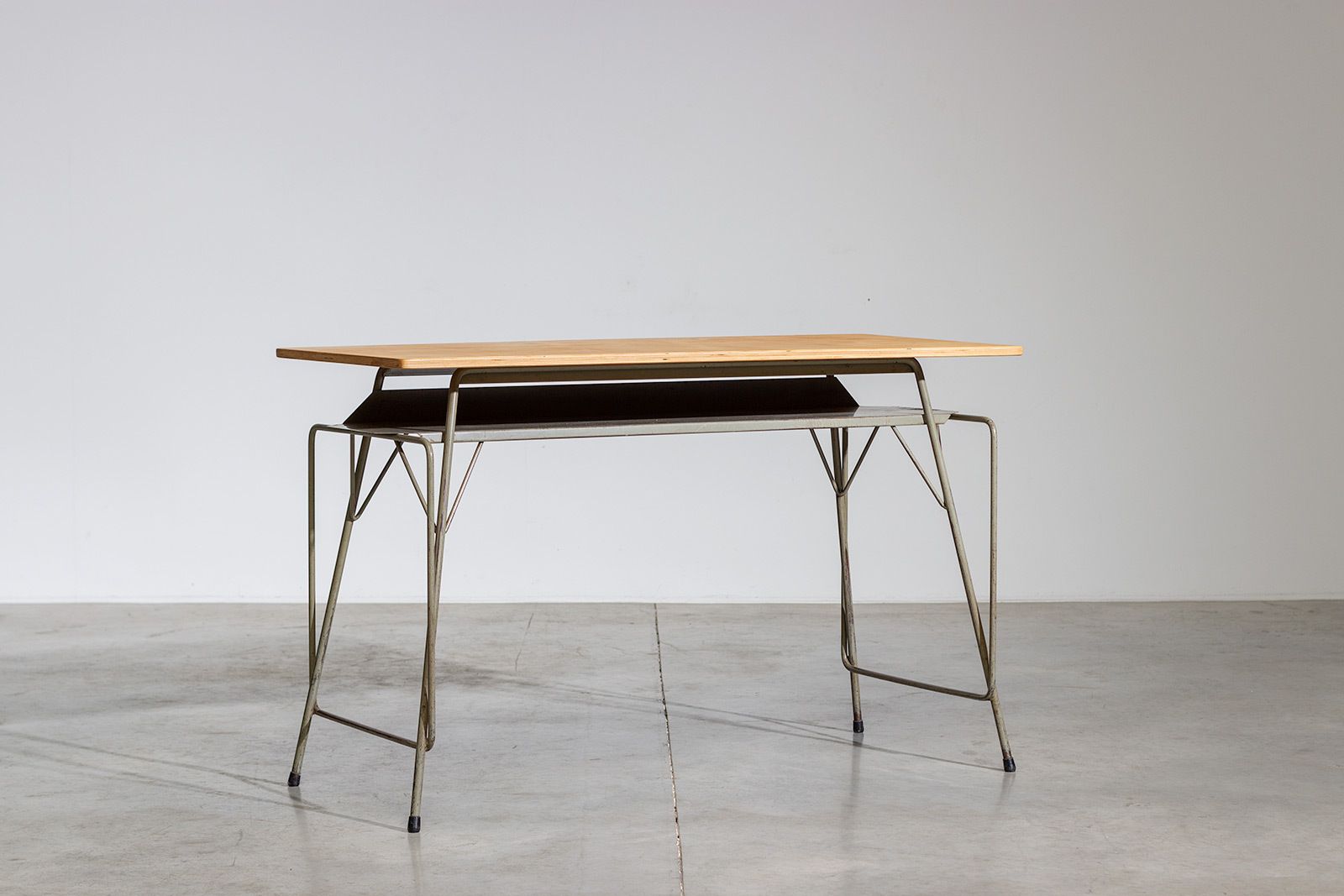 Willy Van Der Meeren Desk 1950 Tubax photo 1800.0