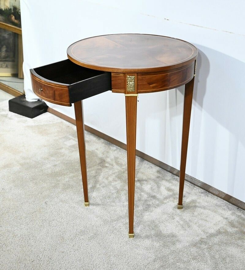 Pedestal Table In Light Mahogany Louis XVI / Directoire – 19th Century photo Furniture