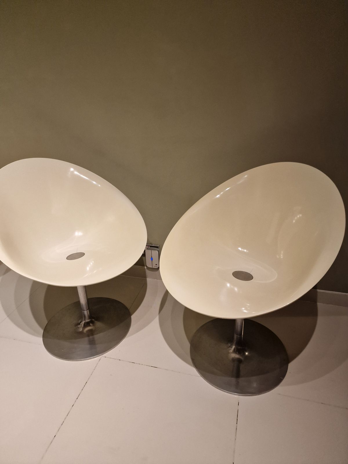 Philippe Starck By Kartell Two Swivel Eros Dining Chairs White With Chrome photo Furniture