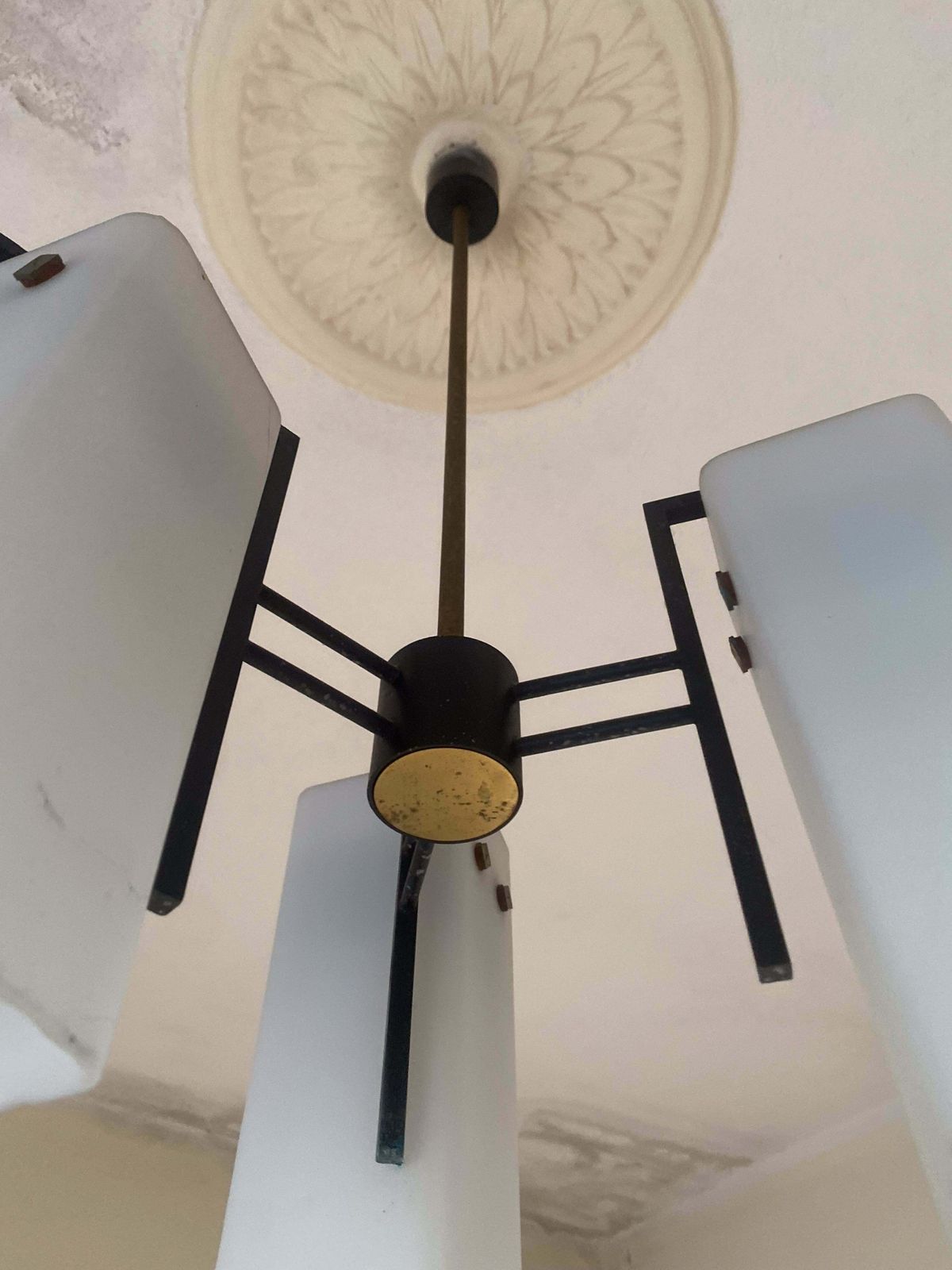 photo for sale Italian Mid Century Chandelier By Stilnovo, 1950s