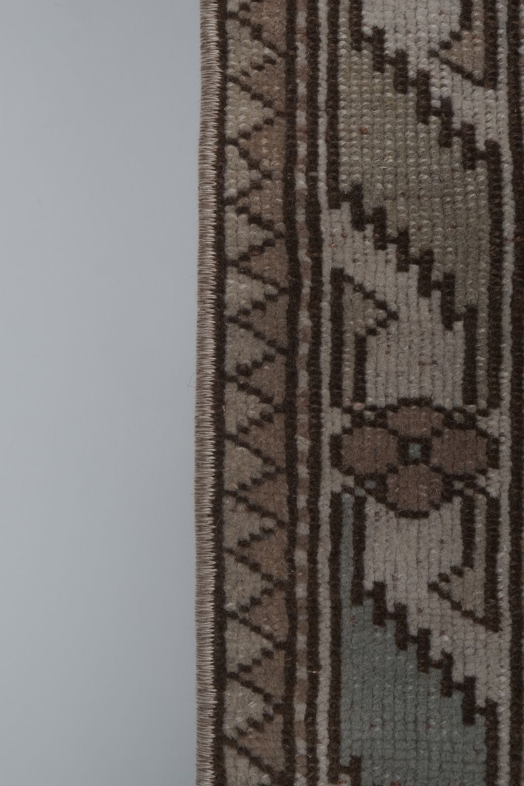 Decorative Turkish Soft Muted Color Oushak Living Room Rug photo furniture