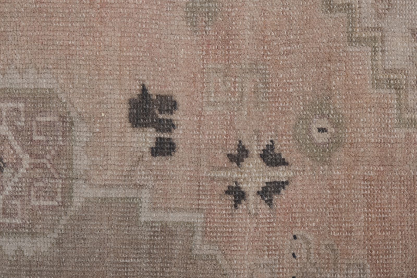 Vintage Wool Turkish Oushak Rug photo Textiles