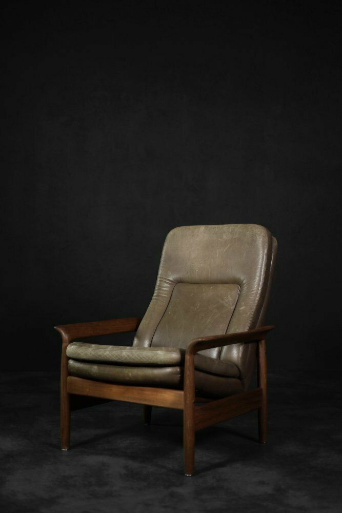 Mid Century Danish Modern Fauteuil Met Teakhouten Frame En Bruinleren Rugleuning, Jaren 1960 photo vinterior