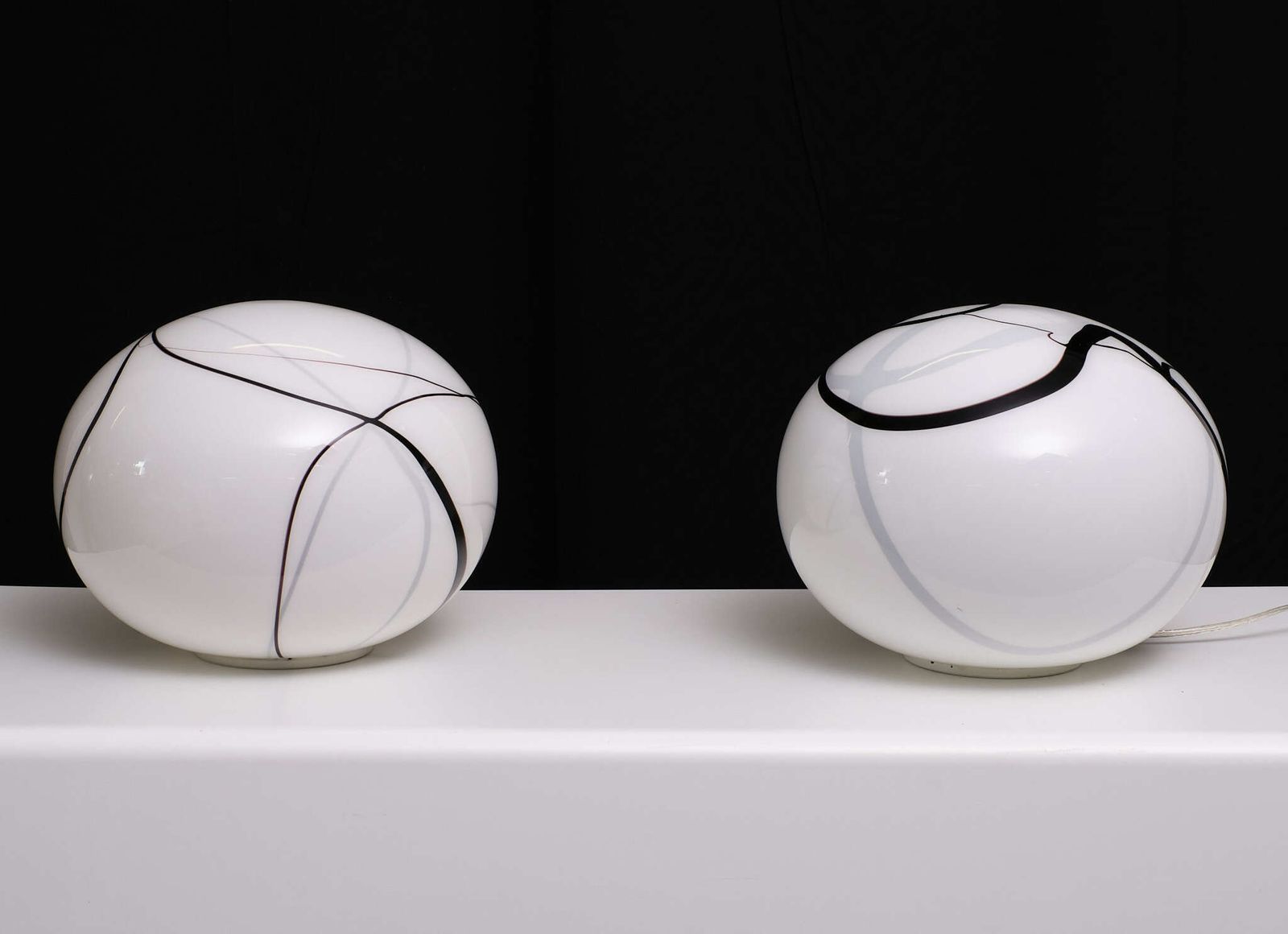 photo furniture Xl Dutch Design By Zijlstra Tiel , Glass Zebra Table Lamps 1980s