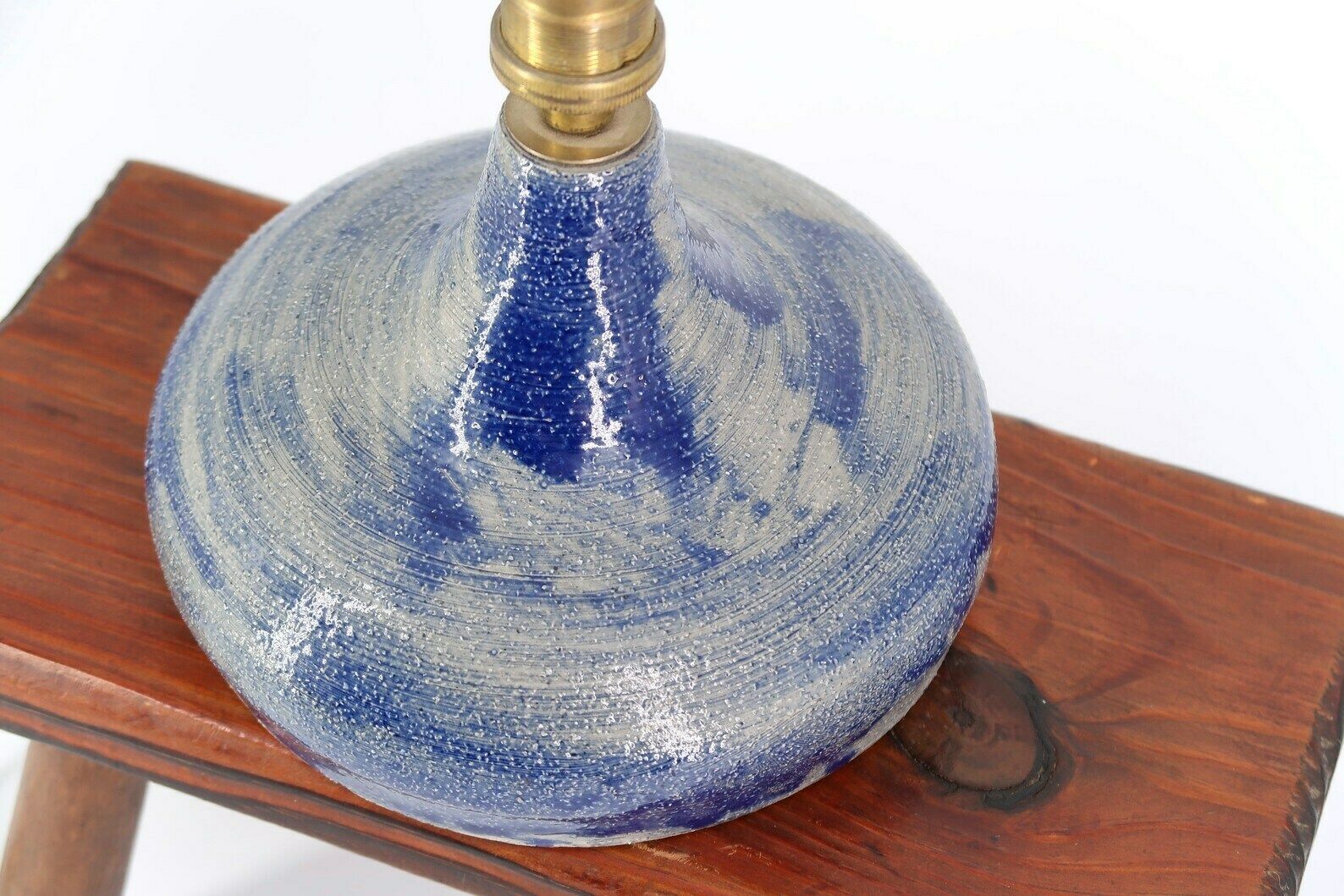 Lampe de table en céramique, abat-jour en raphia, années 1960 / Grès, bleu, Boho Chic, Folk, Country, blanc beige gris photo Luminaires