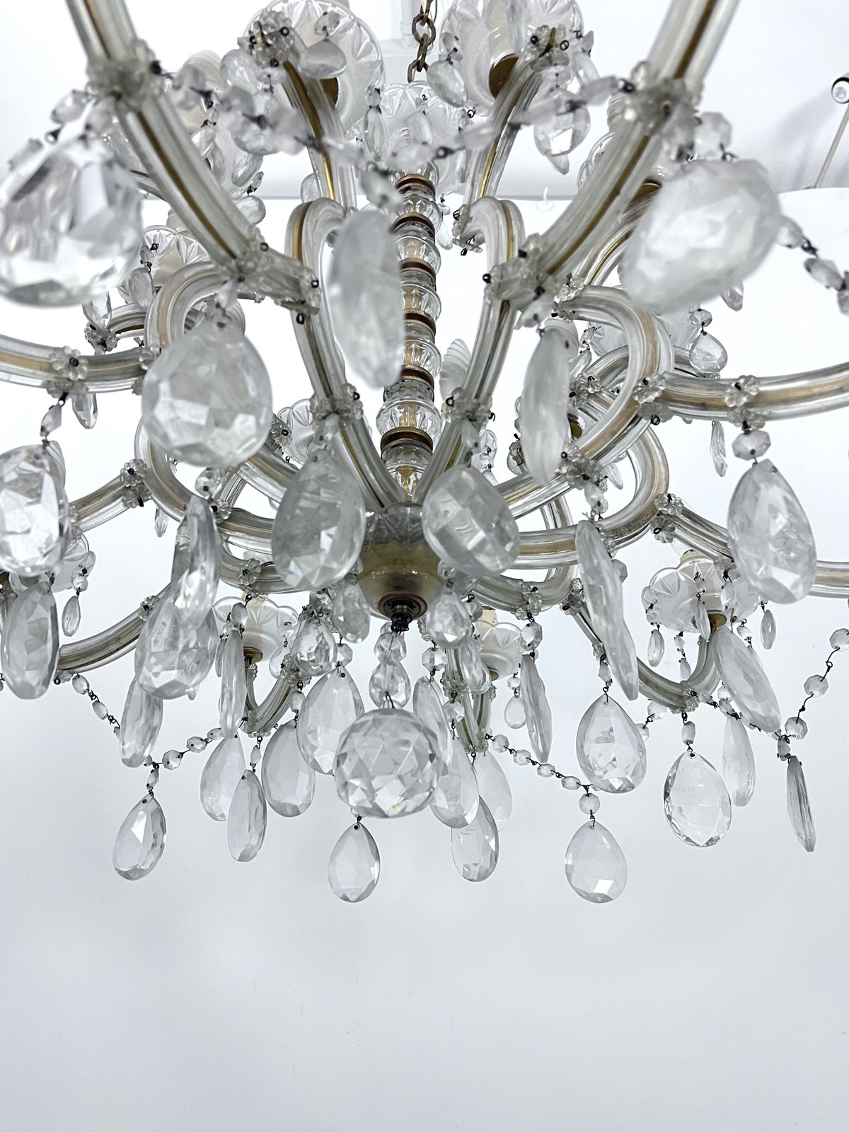 Mid Century Maria Teresa Crystal And Brass Large Chandelier. Italy 1940s photo buy