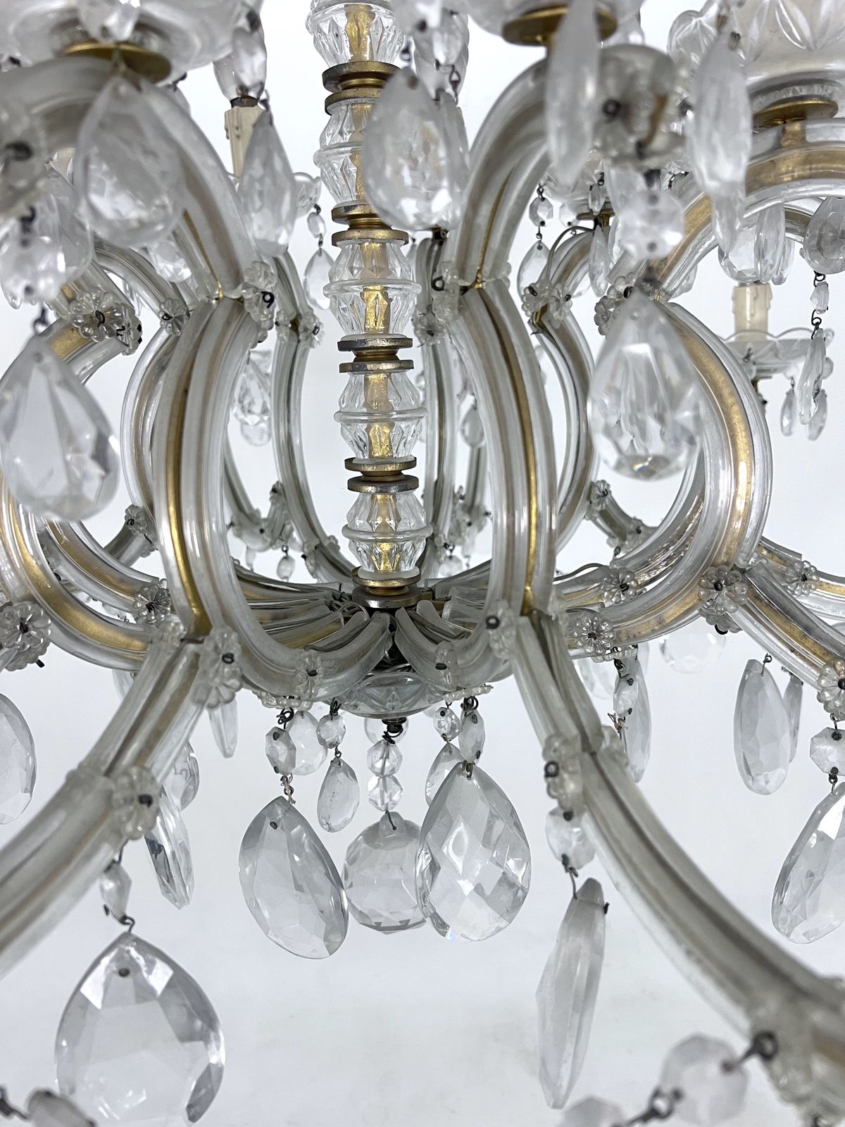 3117.4 Mid Century Maria Teresa Crystal And Brass Large Chandelier. Italy 1940s photo