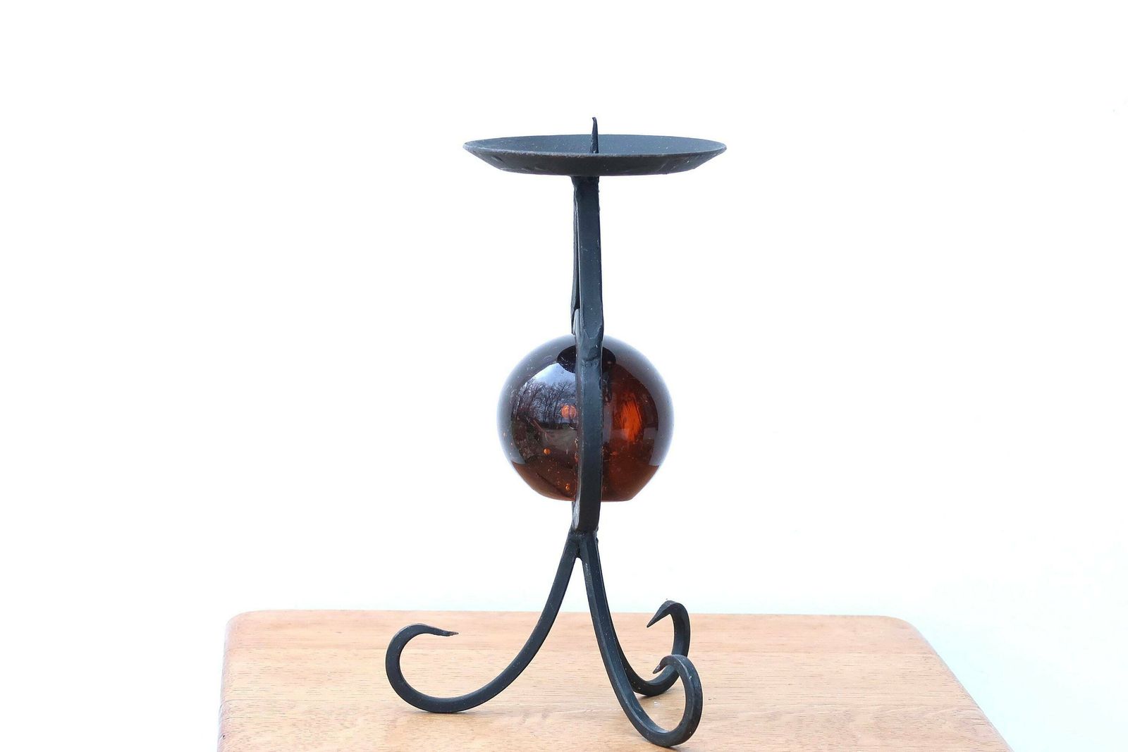 Franse Metalen Kandelaar Met Glas, Jaren 1970 / Kaarsenhouder Boho Chic Folk photo Woonaccessoires