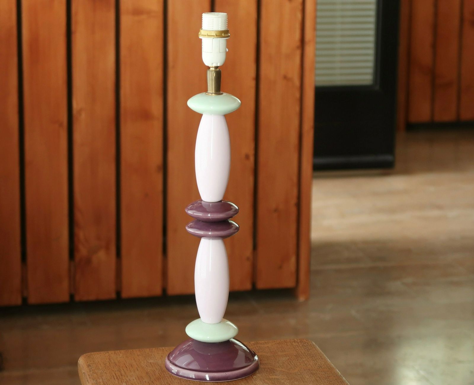 Lampe de table colonne en céramique, années 1990 / Pastel, Totem, Rose pâle, Violet, Vert, Chambre d'enfant, Couleurs scandinaves