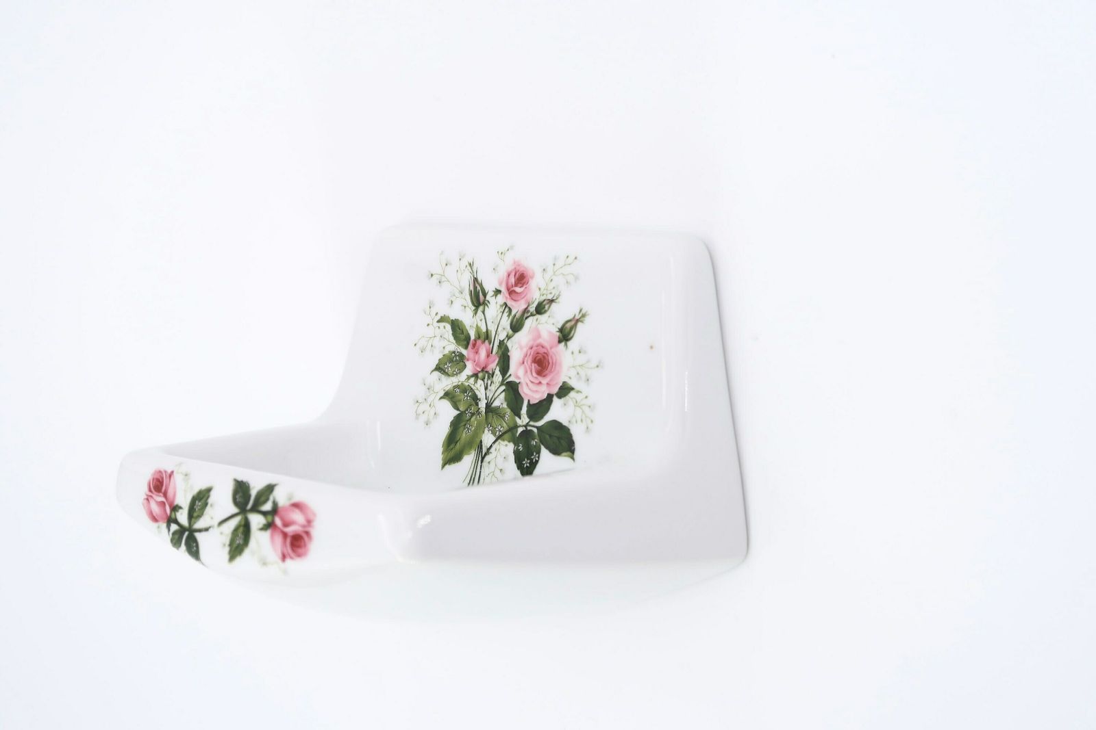 Porte-savon mural en porcelaine Champs Elysées Paris, décor floral, années 1960, blanc et rose photo furniture