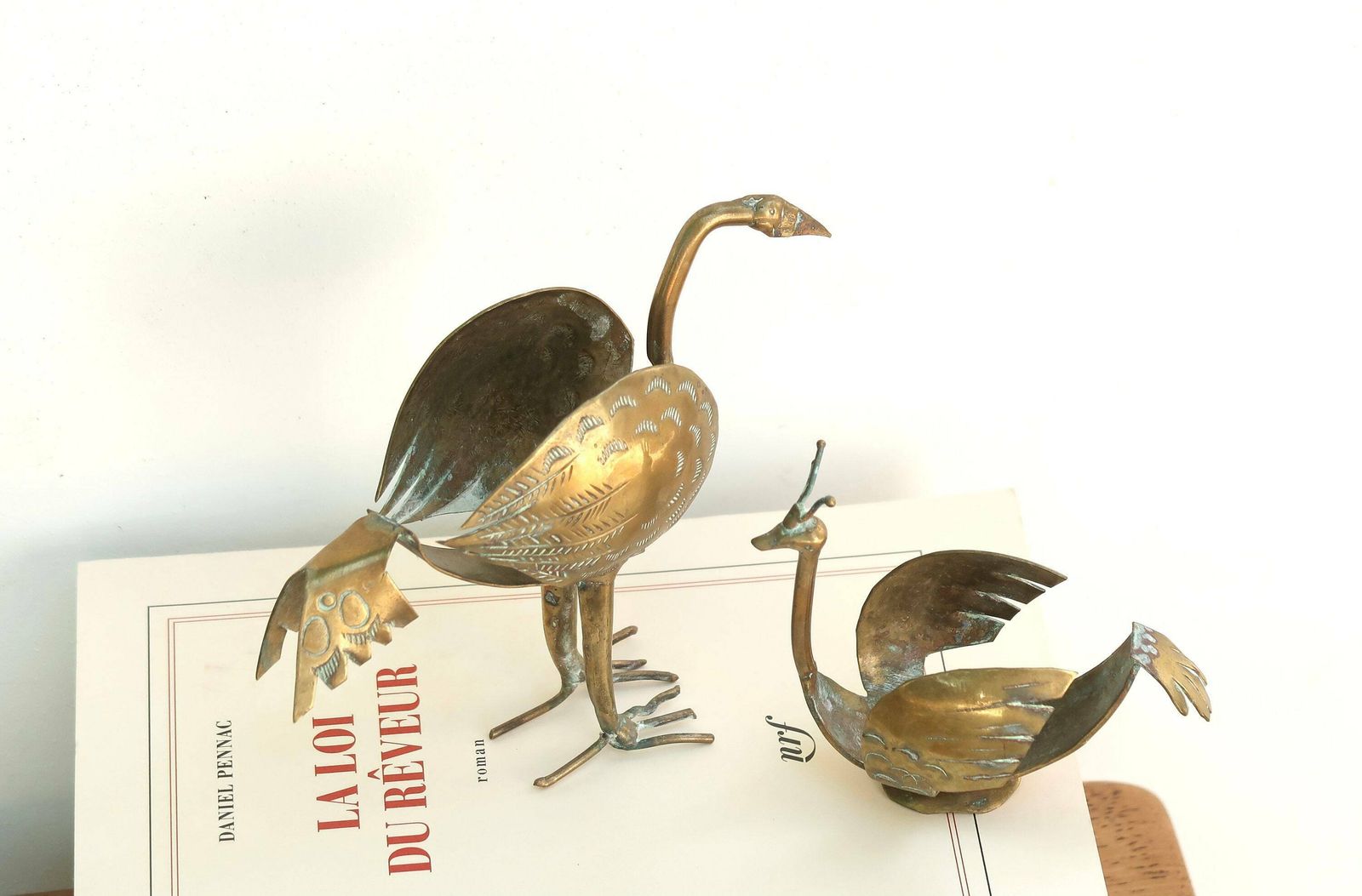 Pair Of Brass Birds, Stone Egg Displays, 1970s / Stand, Statue, Sculpture, Boho Chic, Folk, Bohemian photo furniture