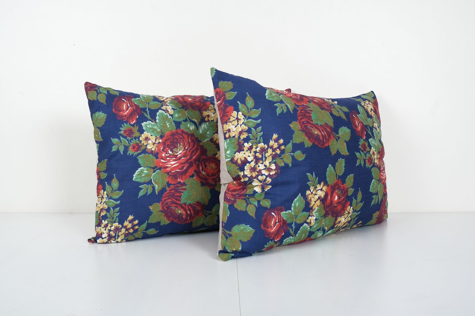 Set Of Two Colorful Lumbar Pillow   Matching Ethnic Cushion Cover   Floral Turkish Pillowcase 17'' X 23'' photo Textiles