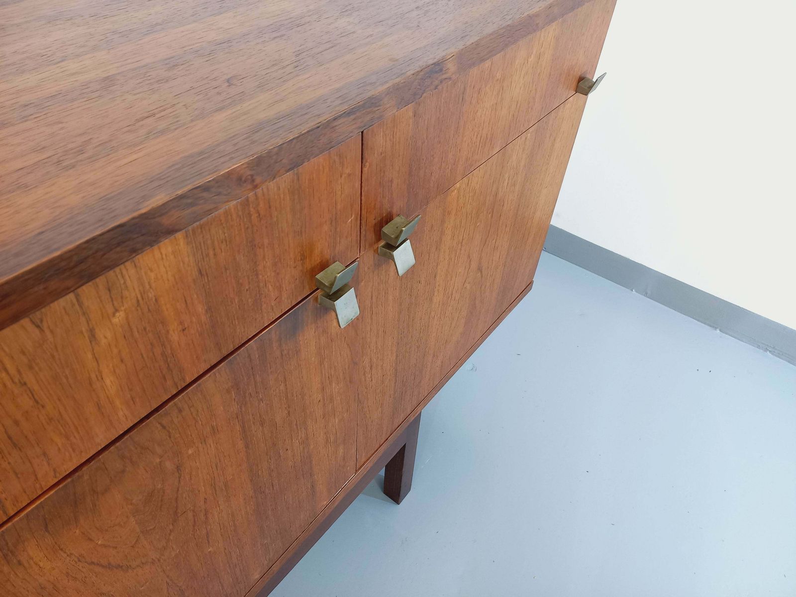 Enfilade scandinave en palissandre photo buy