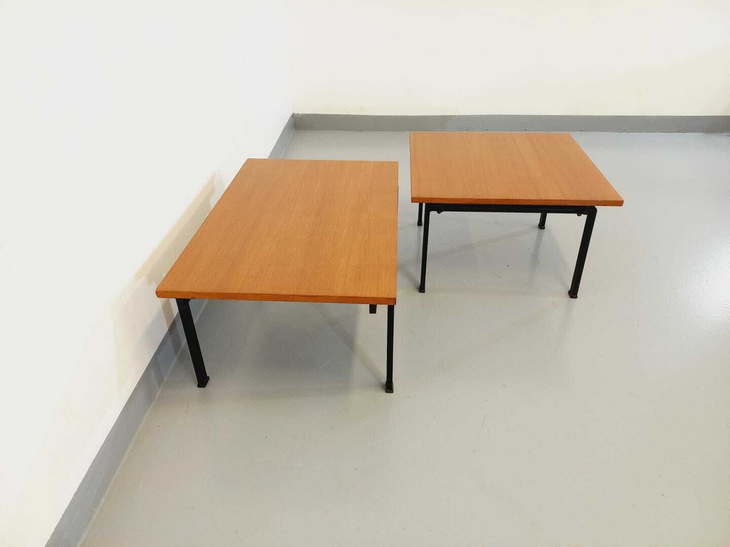 2 tables basses Isa en teck, années 1960 photo Mobilier