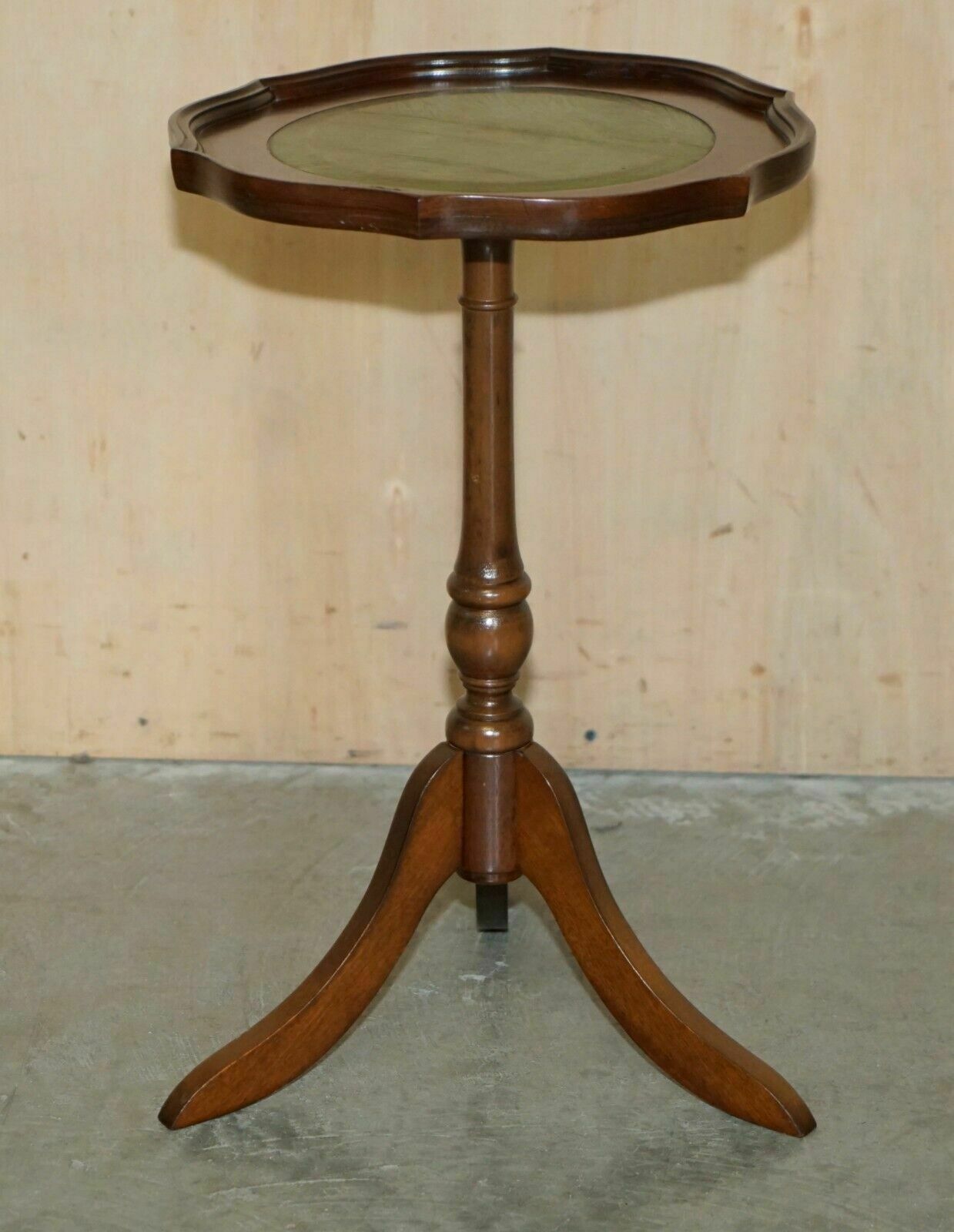 Pie Crust British Racing Green Leather Gold Leaf Tripod Side End Lamp Wine Table photo for sale