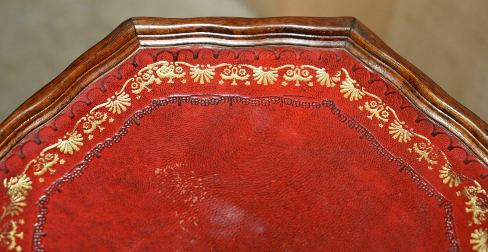 photo vinterior Lovely Gold Leaf Embossed Oxblood Leather Tripod Side End Lamp Wine Table