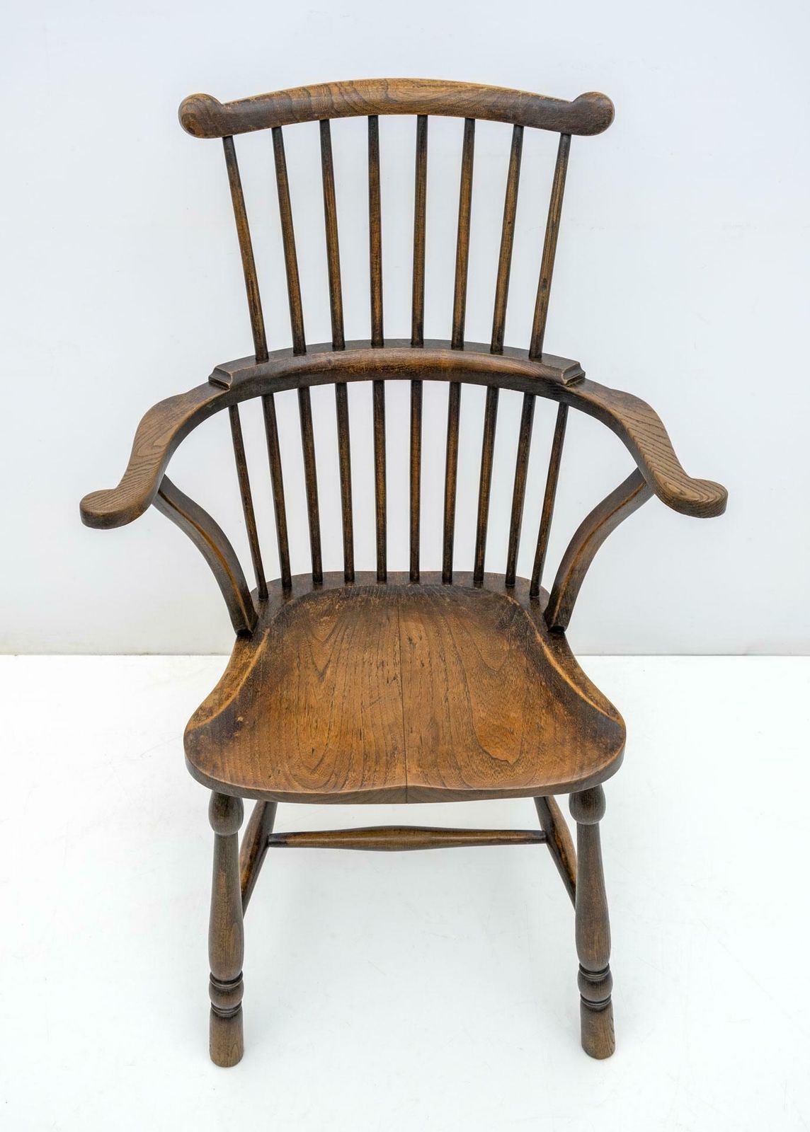 19th Century Fine English West Country Comb Back Windsor Chair photo vinterior