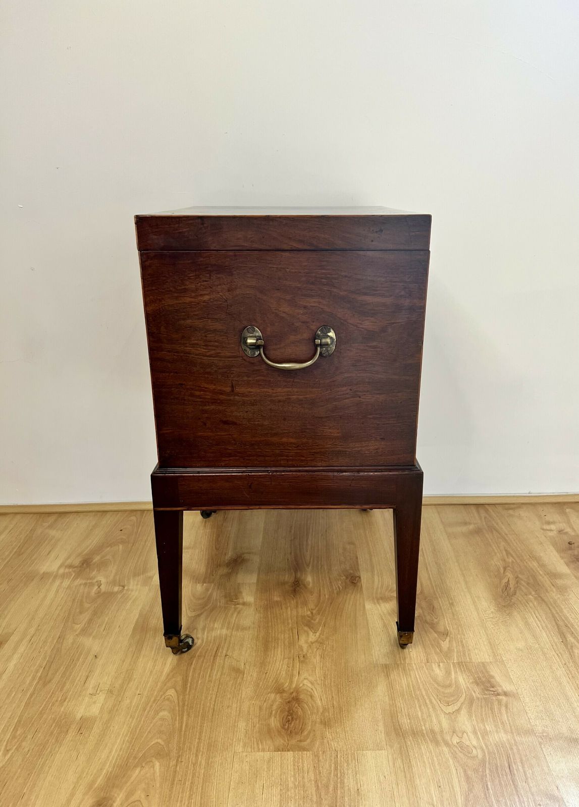 Antique George III Quality Mahogany Callarette photo furniture