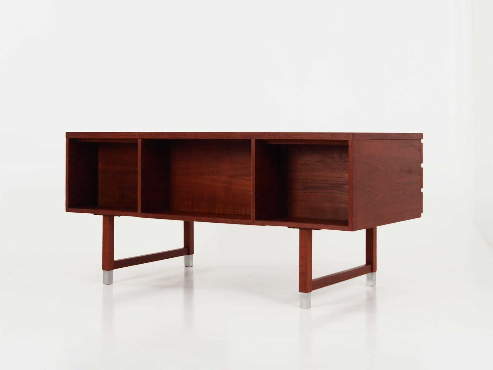 Teak Desk, Danish Design, 1970s, Manufacturer: Eigil Petersens Møbelfabrik photo 3939.0