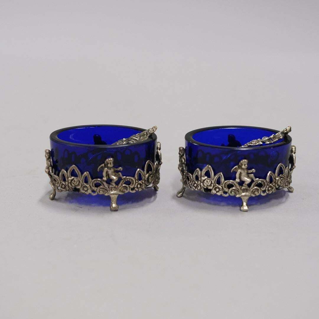 Silver Salt Shaker, A Pair Of Antique Salt Shaker Blue Crystal Bowl With Spoon photo vinterior
