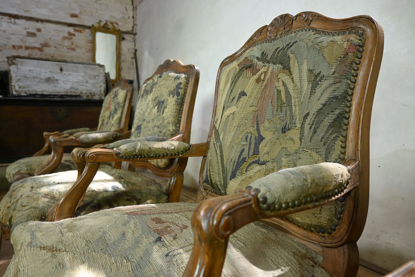1650.0 A Set Of Four 19th Century French Louis XV Fauteuils Open Armchairs photo