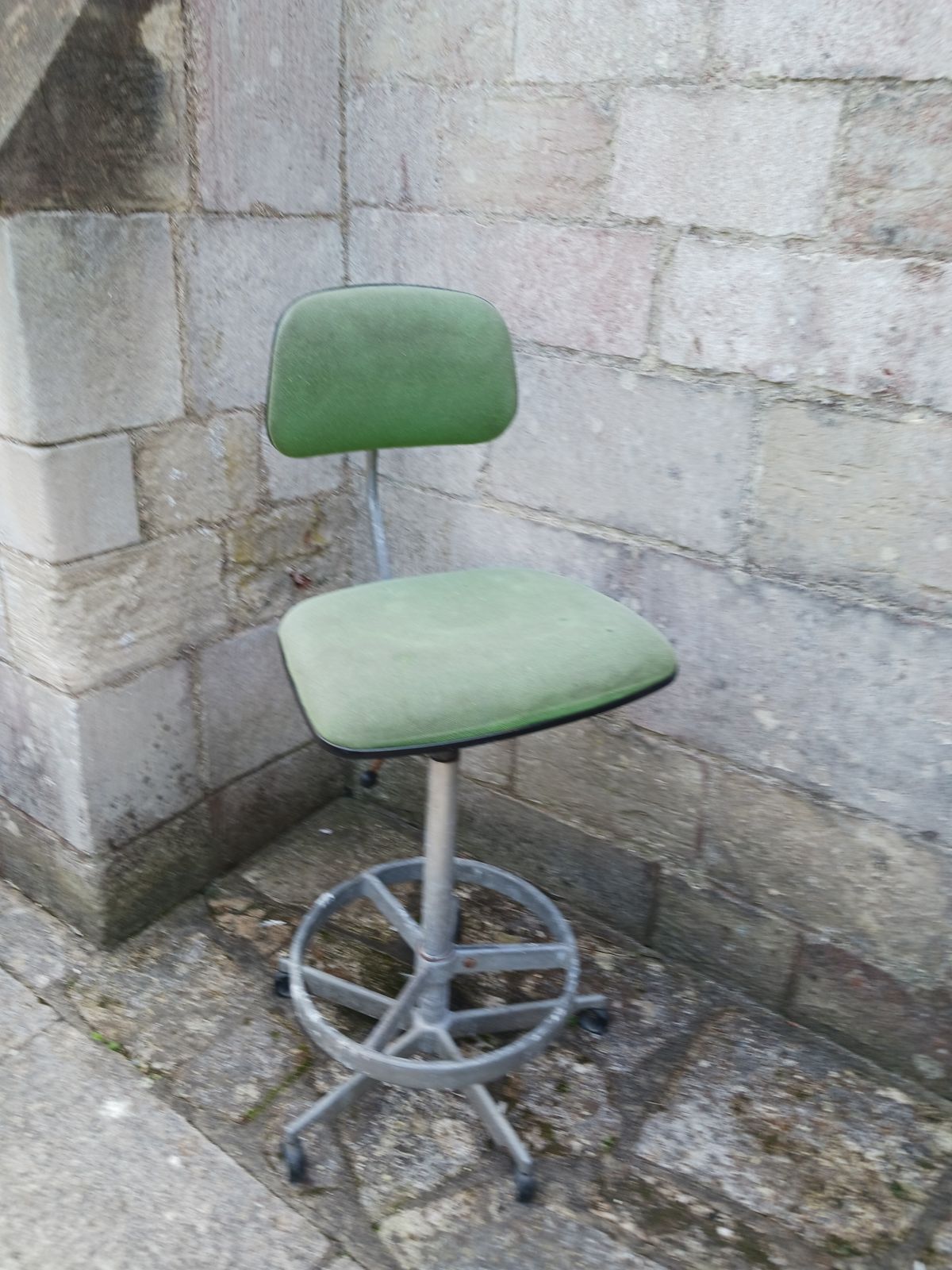 Herman Miller Task Office Chair photo vintage