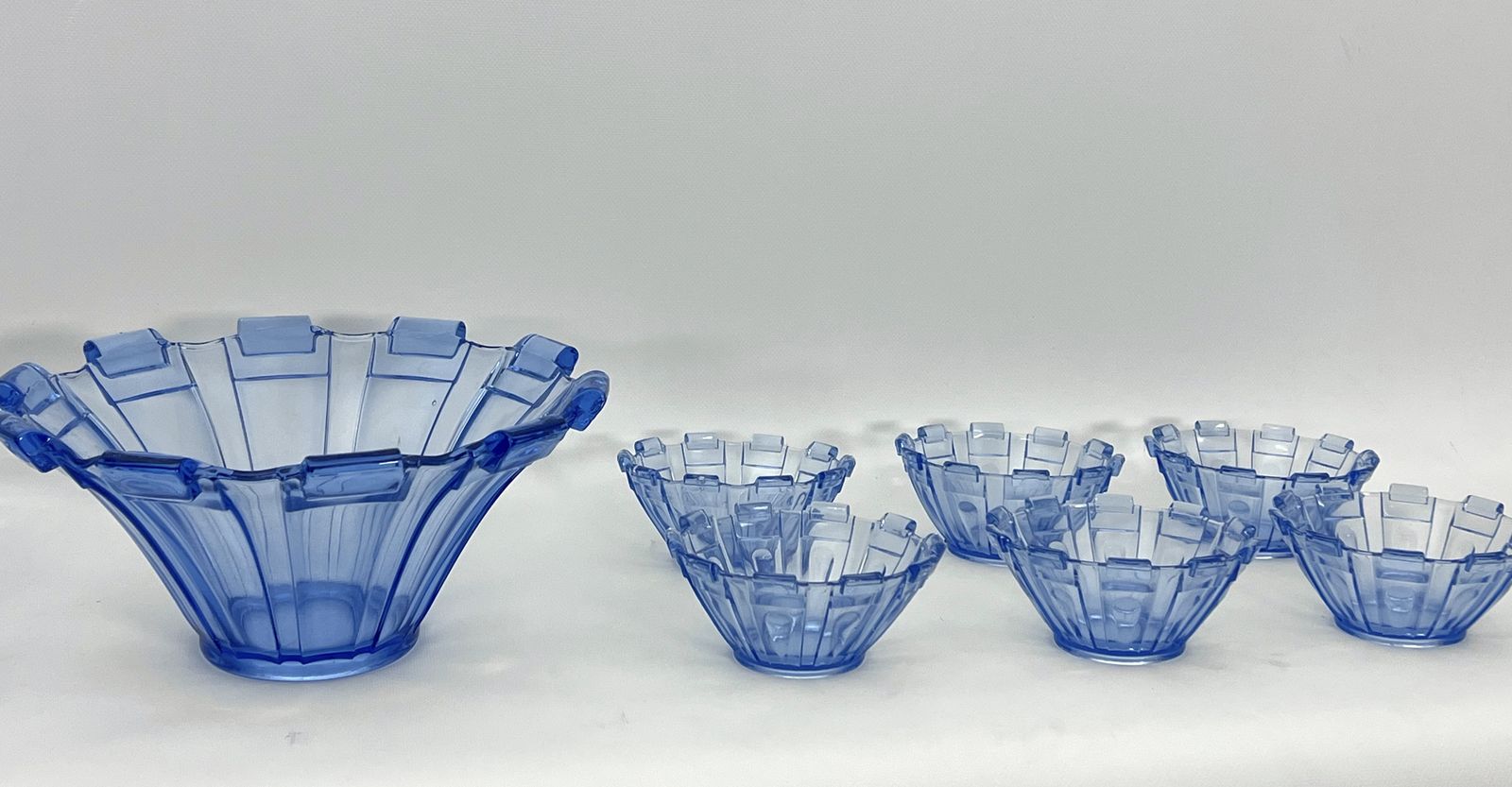 Art Deco Murano Glass Serving Bowl Set Of 13. Italy 1930s photo furniture