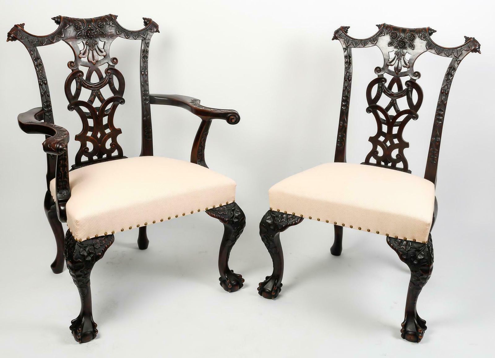Suite Of 3 Chairs And An Armchair In The Chippendale Style, 19th Century. photo vinterior