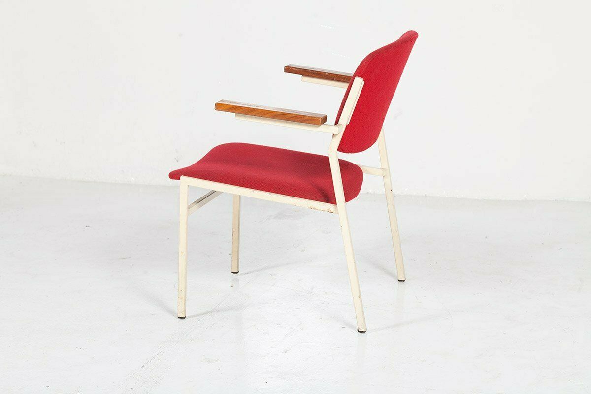 Dutch Model 30 Armchair By Gijs Van Der Sluis For T Spectrum, 1950s photo Furniture