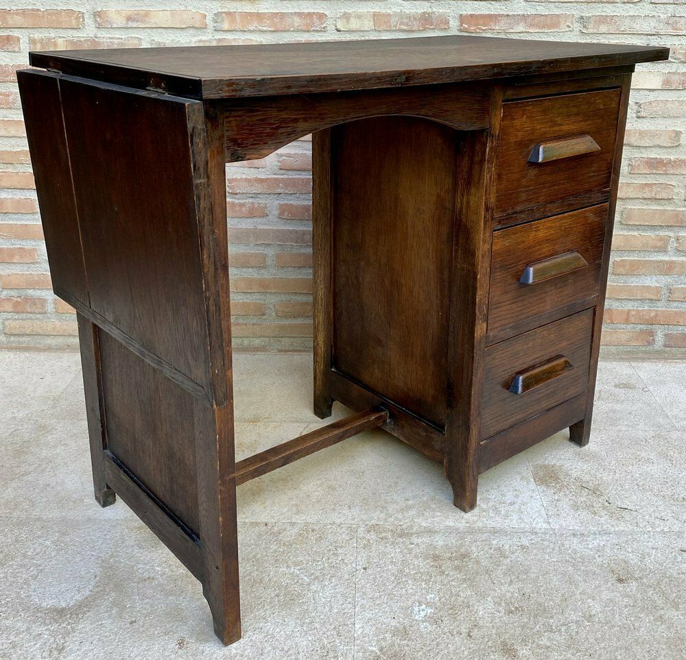 Early 20th Century Spanish Desk Or Work Table In Oak Wood With Lateral Wing, 1920s photo Furniture