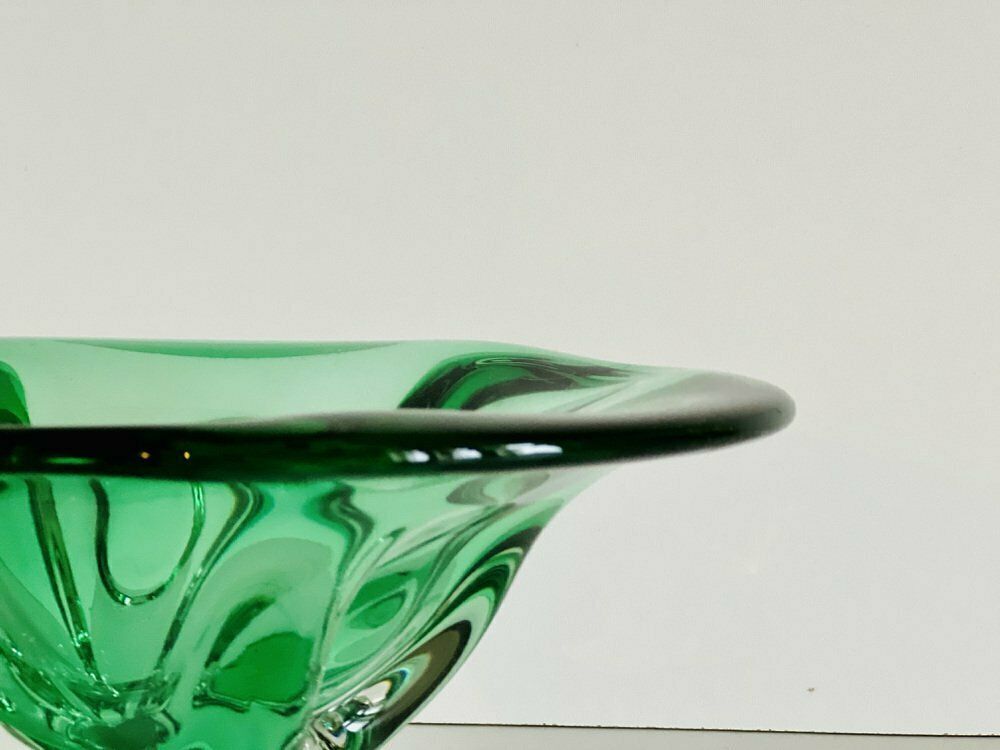 Glazen Groene Schaal Van Jan Beranek Voor Skrdlovice, Jaren 1960 photo furniture