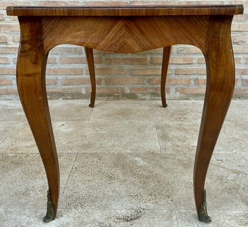 French Marquetry Bronze Ormolu Mounted Center Or Coffee Table, 1920s photo vinterior