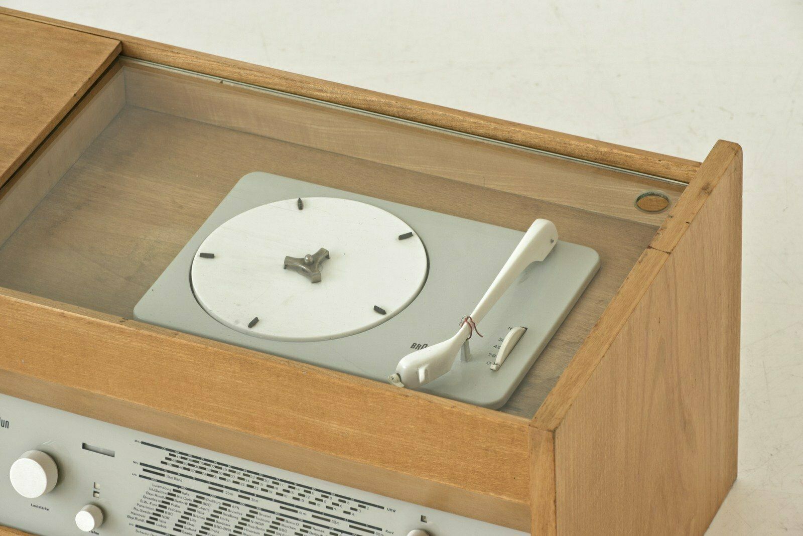 German Stereo Radio Phono Combination By Hans Gugelot For Braun, 1958 photo for sale