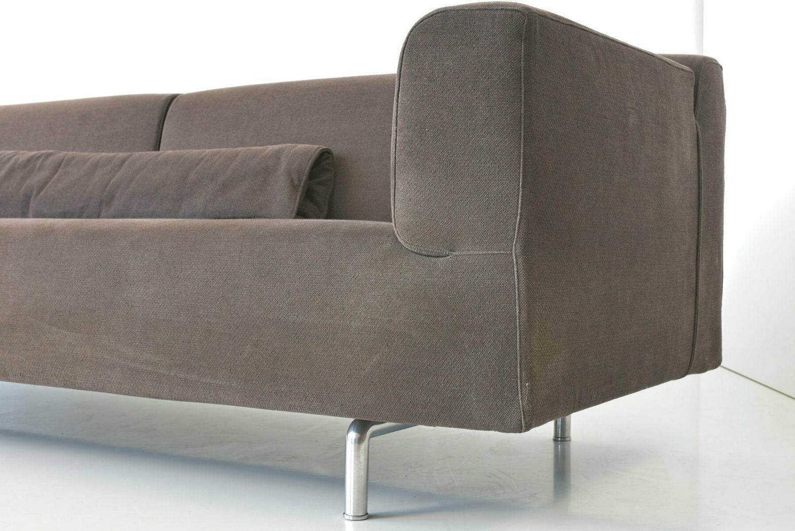 Met 250 4 Seater Sofas By Piero Lissoni For Cassina, Italy, 2005, Set Of 2 photo furniture