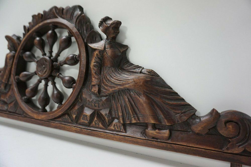 photo vinterior Breton Wall Mirror In Carved Oak, France, 1900s