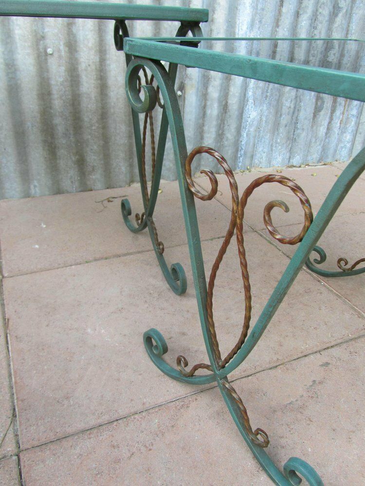 photo vintage French Black Glass Nesting Tables In Wrought Iron, 1940s, Set Of 3