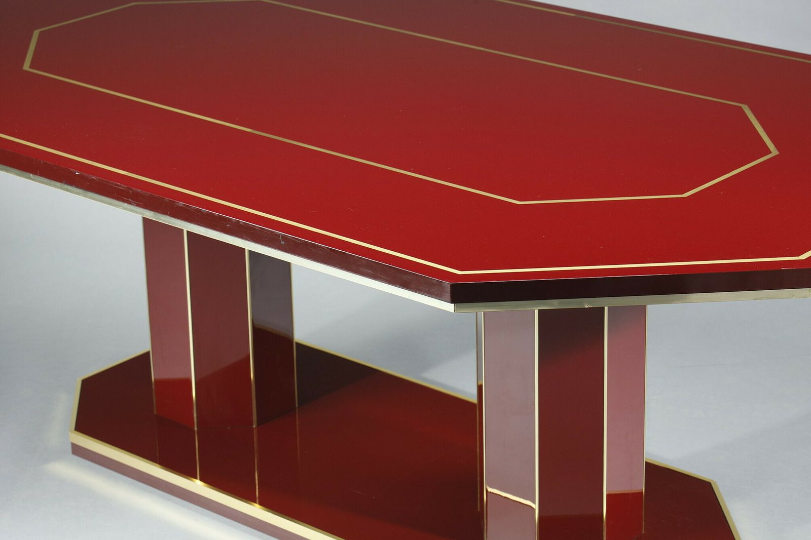 photo furniture Dining Table In Lacquered Wood And Gilded Brass Designed By Paco Rabanne