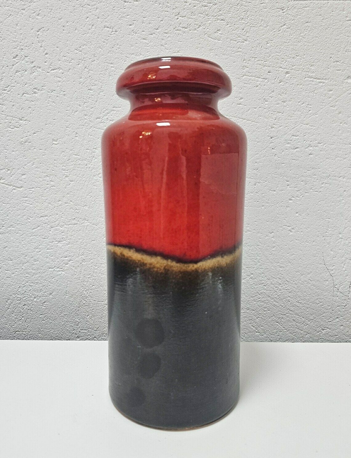 Vintage Fat Lava Ceramic Cylinder Vase In Red And Brown From Scheurich Model 517 30 / Wgp Vase / Made In Germany In 1970s