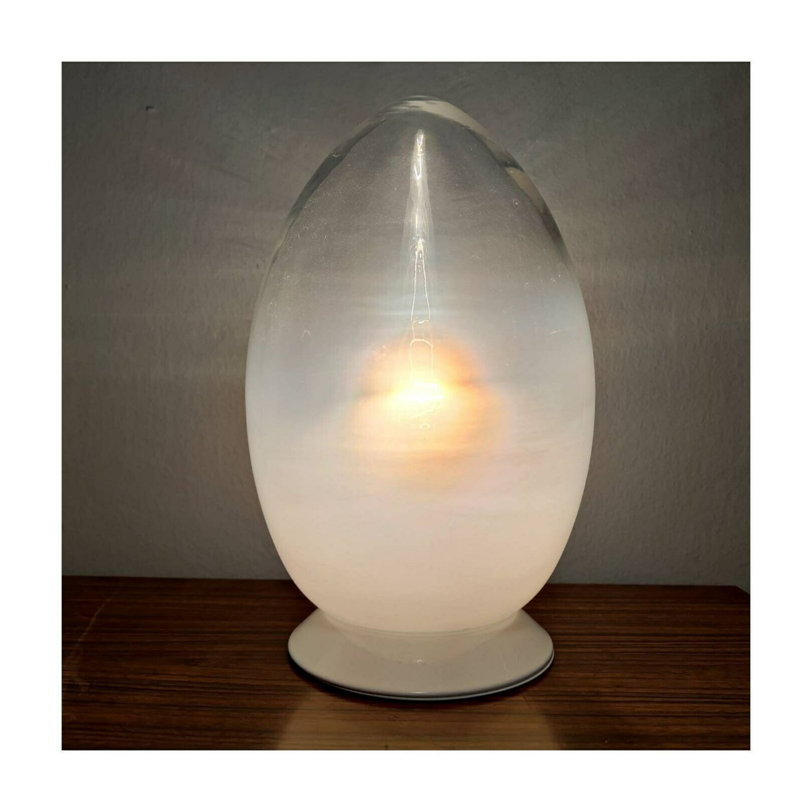 Goffredo Reggiani Murano Glass Egg Shaped Lamp // Mid Century Modern Accent Lamp // Mazzega Egg Lamp // Made In Italy In 1970s photo 450.0