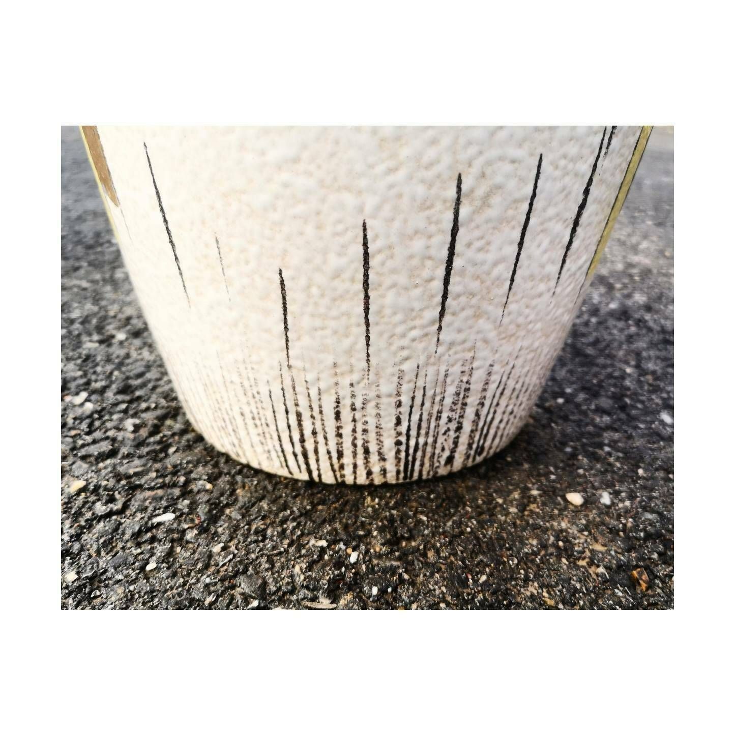 Gorgeous Xxl West German Pottery Vase // Fine Art Ceramic Vase By Bay Keramik // Made In West Germany In 1970s photo for sale