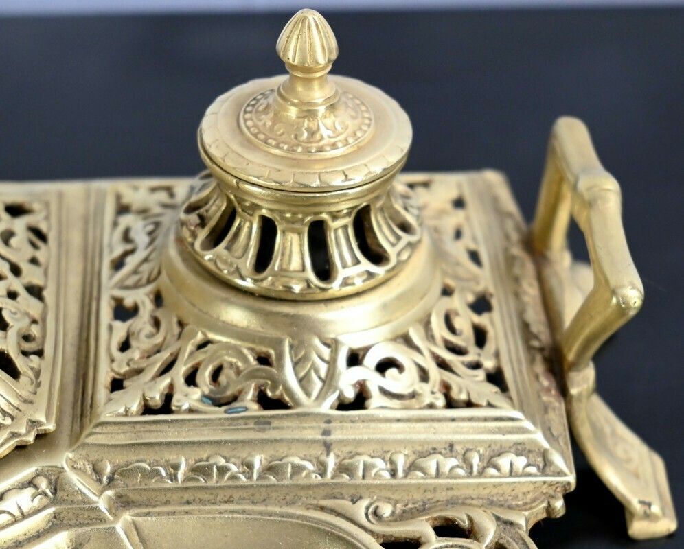 762.532258018 Gilt Bronze Inkwell – Late 19th Century photo