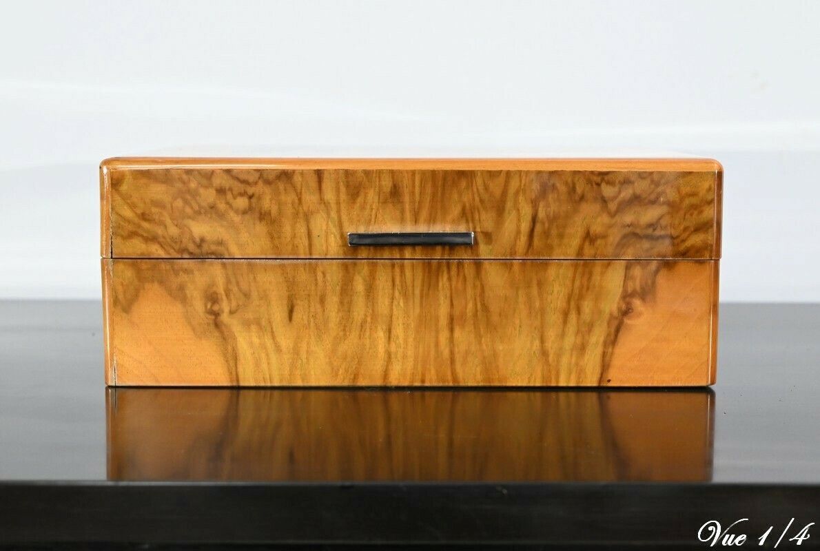 Cigar Box In Walnut Veneer, Maison Lemaire Paris, Art Deco – 1920 photo vinterior