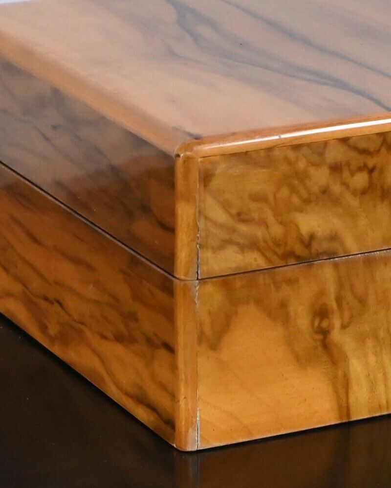 Cigar Box In Walnut Veneer, Maison Lemaire Paris, Art Deco – 1920 photo vintage