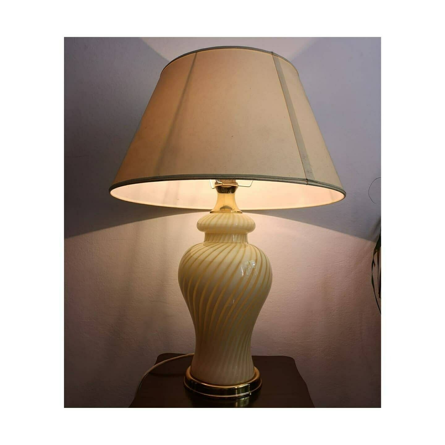 Paolo Venini Yellow Swirl Murano Glass Table Lamp // Murano Swirl Glass // Mid Century Modern Lamp // Made In Murano // Made In Italy 1960s photo Lighting