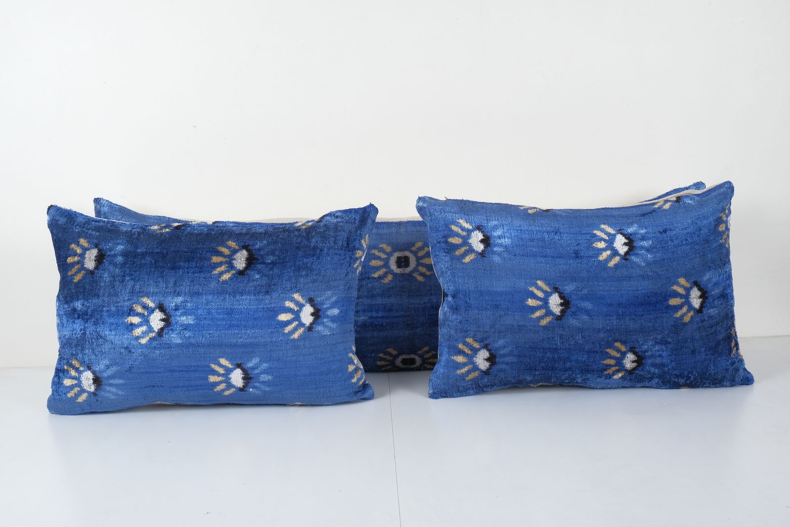 Christmas Gift Blue Lumbar Pillow Cover, Set Of Three Lamb Handmade Design Silk Ikat Bedding Velvet Pillowcase, Pair Bohemian Cushion Cover